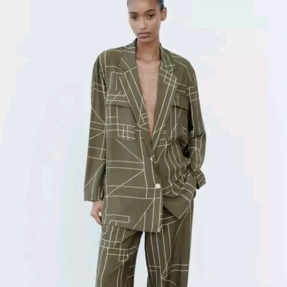 ZARA GEOMETRIC PRINT BLAZER